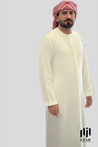 ثوب إماراتي