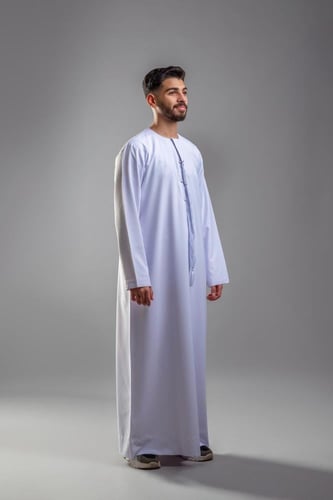 ثوب إماراتي