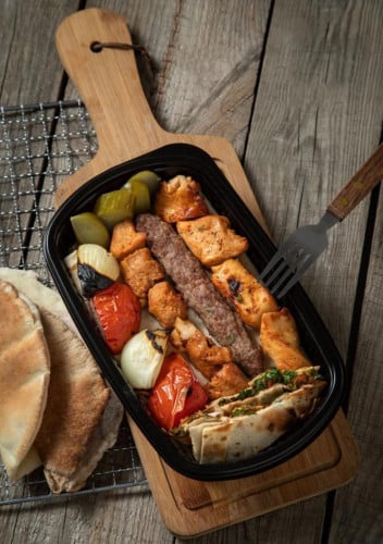 ‎علب مايكرويف 32 اونص احادي مستطيل اسود مع غطاء pp...