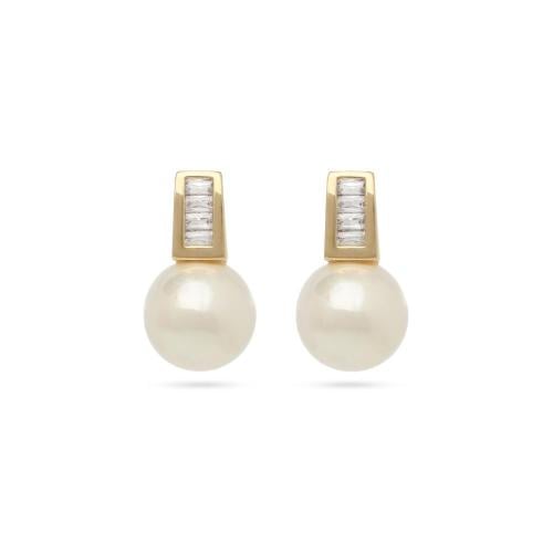 حلق اللؤلؤ ذهبي