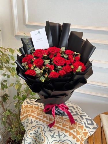 باقة ورد احمر فاخرة