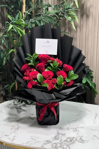 باقة العشق الاحمر