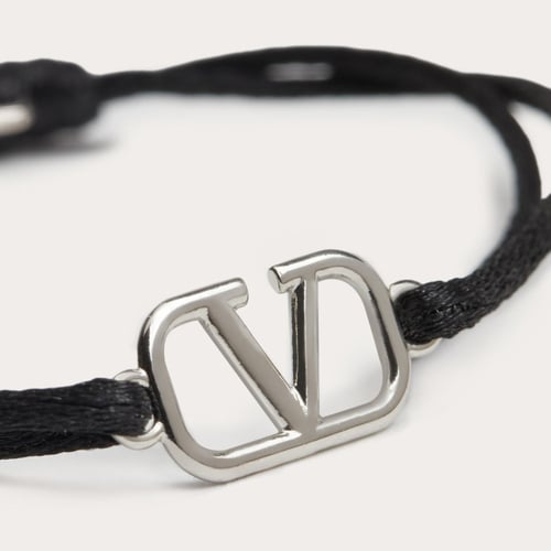 اسوارة فالنتينو valintino خيط اسود