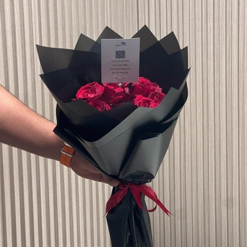 باقة الهيبة – ورد أحمر فاخر