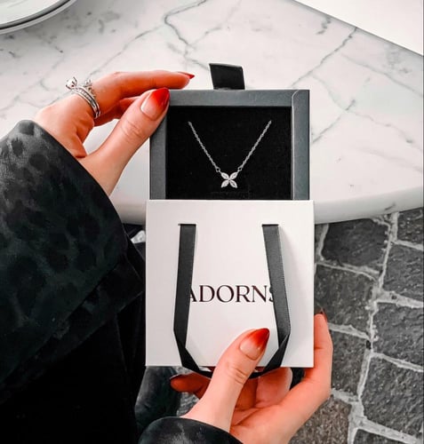 بكج سلسال ماركة ادونس adorns