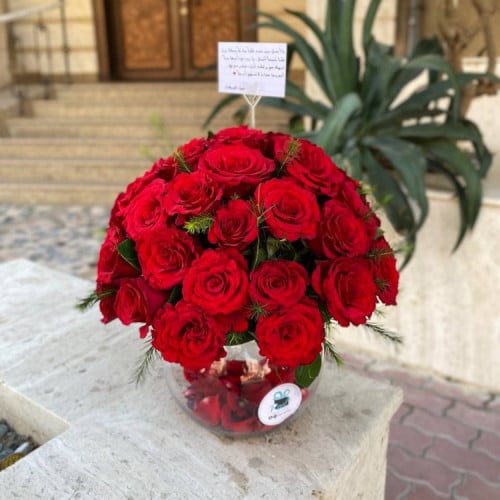 فازة ورد احمر