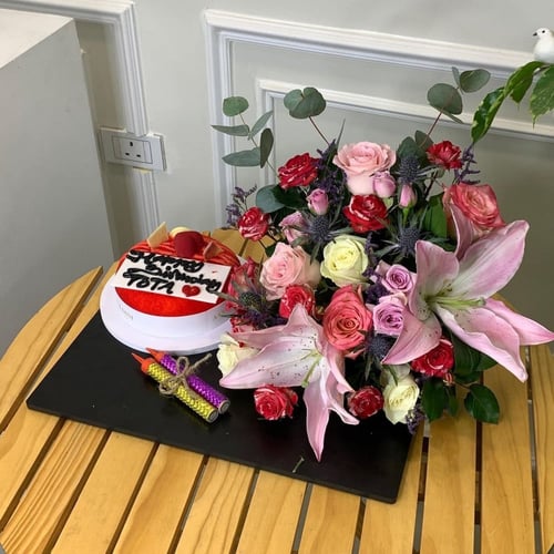 ورد مع كيك اني وداني