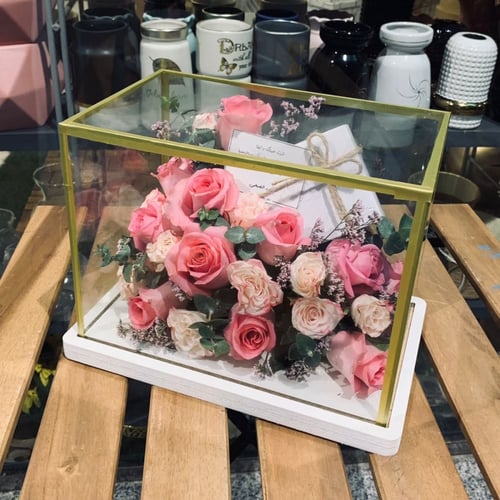 تنسيق الهدية ببوكس زجاجي