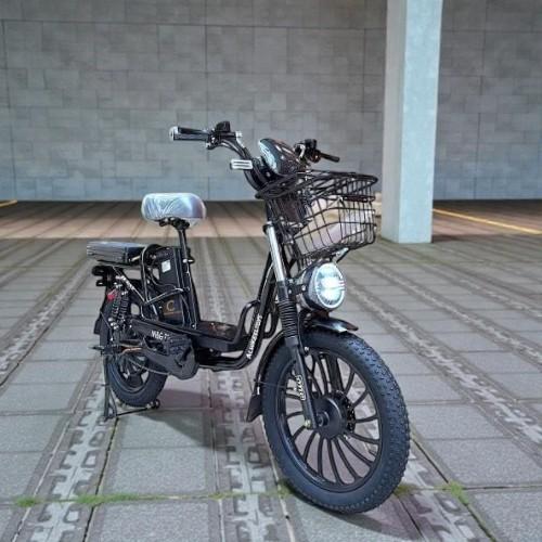 دراجة كهربائية 20 بوصة ببطارية 60 فولت وقوة 15KW