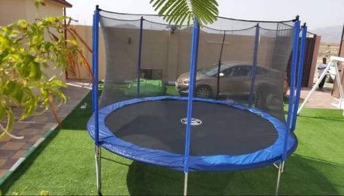 نطنيطه 12 قدم