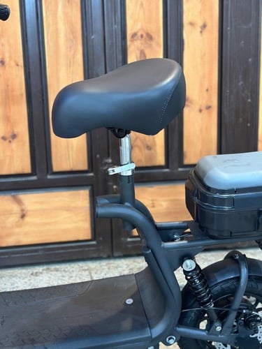 سكوتر كهربائي مقعد وشنطة بعجلين