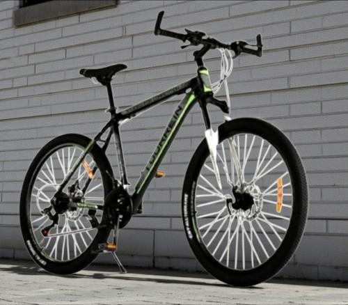 دراجة رياضيه مقاس 26