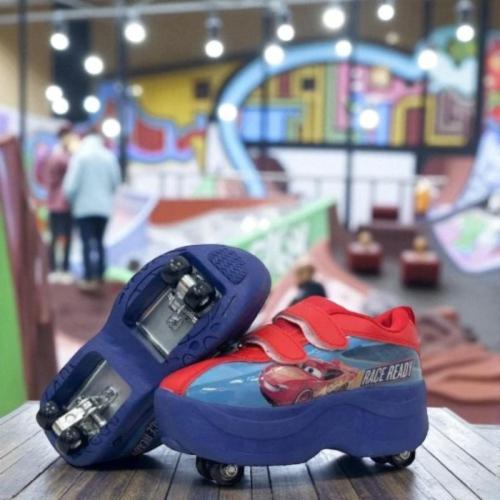 سكيت رول بعجلات مخفية للأولاد