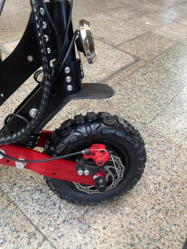 سكوتر الوحش بمحركين بقوة 3000 واط 48 فولت