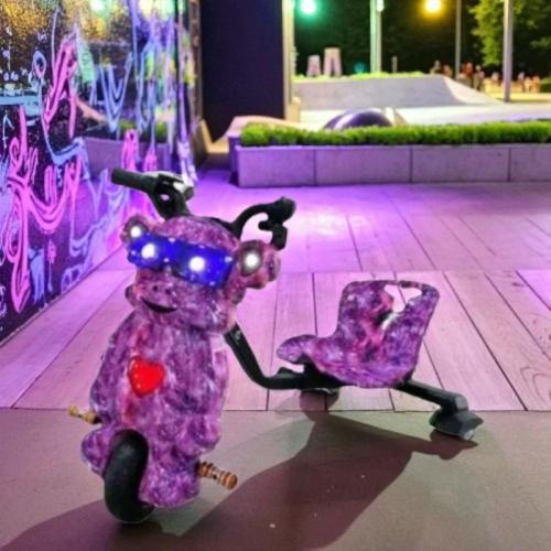 سكوتر ميني كهربائي للأطفال