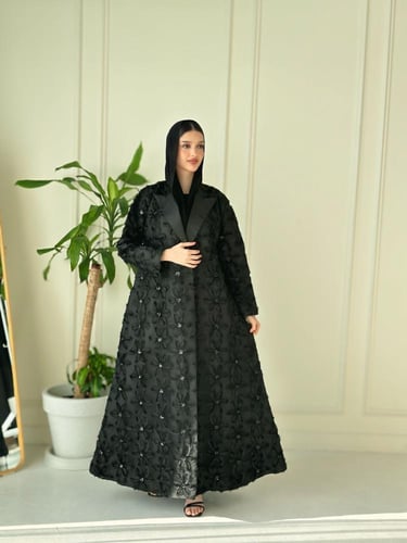 بلايزر أسود للمناسبات