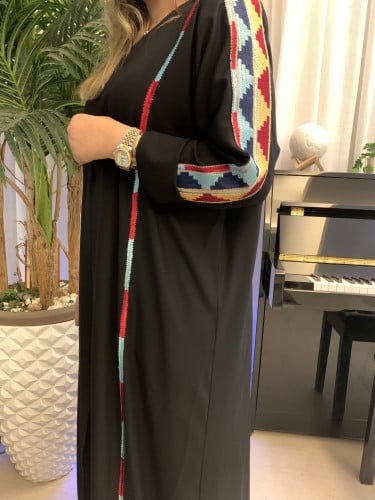 O5 عباية كريب باكمام استرتش