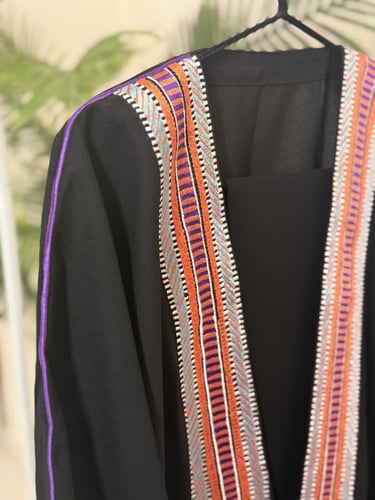O47 عباية كريب باكمام استرتش