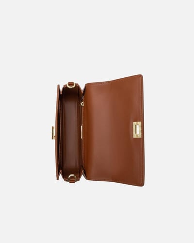 شنطة نسائية من الجلد بلون بني