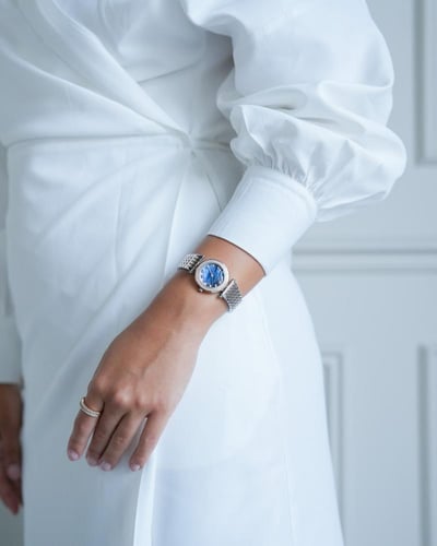 ساعة سوسن النسائية ستيل بلون روز قولد وفضي