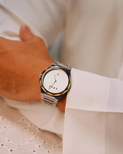 ساعة طلال الرجالية من الستيل بلون فضي