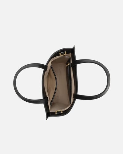 شنط نسائية بتصميم كلاسيك بلون وردي