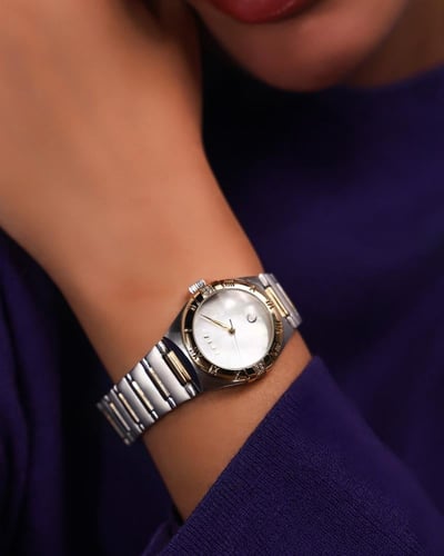 ساعة وصل النسائية ستيل بلون ذهبي وفضي