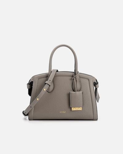 شنطة نسائية من الجلد بلون رمادي