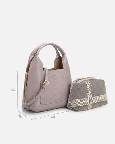 شنطة نسائية كلاسيك بلون أرجواني