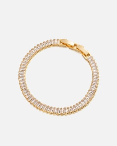 اسوارة نسائية بتصميم ملفت بلون ذهبي