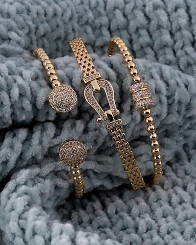 طقم هدايا نسائي متفرد