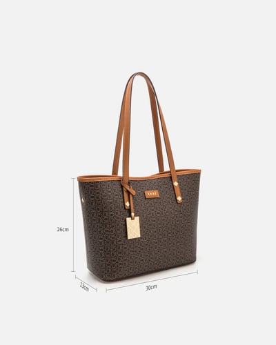 شنطه نسائيه كلاسيك باللون البني