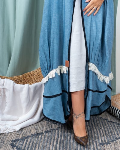 عباية جُمان النسائيه بتصميم أنيق