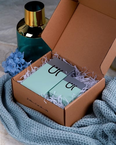 طقم هدايا نسائي يتكون من ساعة وإسوره وخاتم