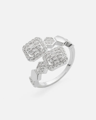 خاتم نسائي بتصميم كلاسيك بلون فضي