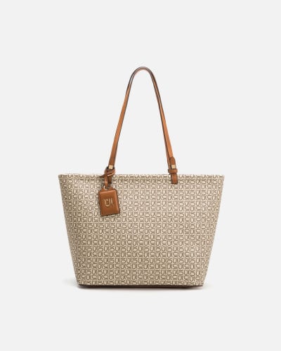 شنطه نسائيه كلاسيك باللون البيج