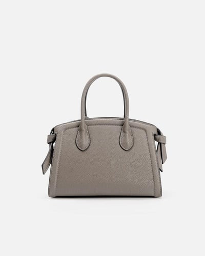 شنطة نسائية من الجلد بلون رمادي