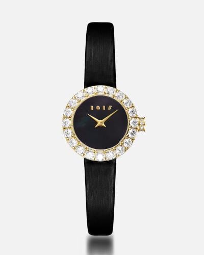 ساعة الفاتنة من الجلد بلون أسود