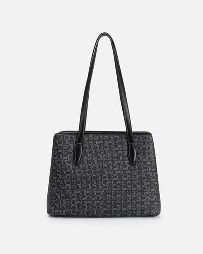 شنطة نسائية أنيقة بلون أسود