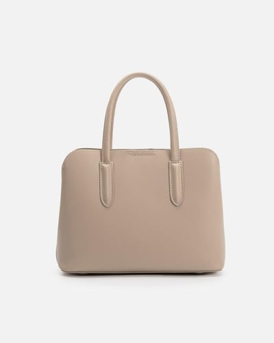 شنطة نسائية من الجلد بلون بني