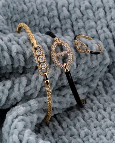 طقم هدايا نسائية أنيق