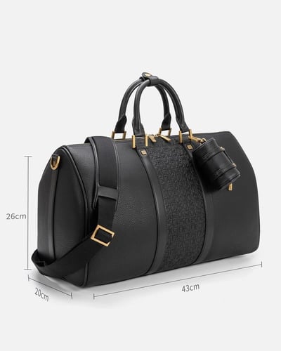 شنطة من الجلد الفاخر بلون أسود