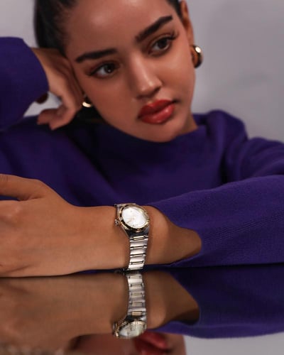 ساعة وصل النسائية ستيل بلون ذهبي وفضي