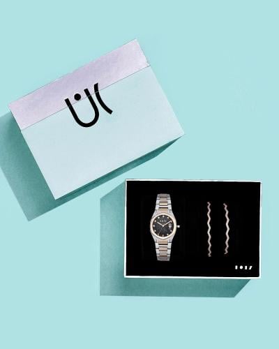 طقم هدايا نسائي بتصميم أنيق