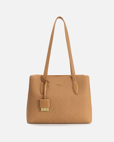 شنطة نسائية أنيقة بلون بني