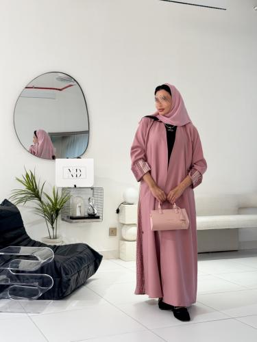 عباية وتين