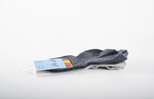 جورب سادة أطفال أساسي