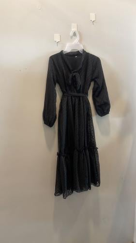 فستان نسائي