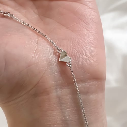 تشوكر قلوب من الفضة الاسترليني عيار 925 والزيركون