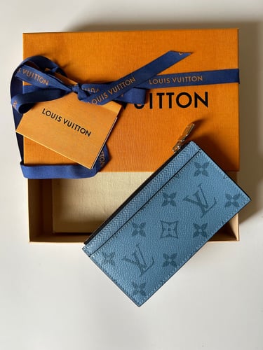 Louis Vuitton Card Coin Limited Edition